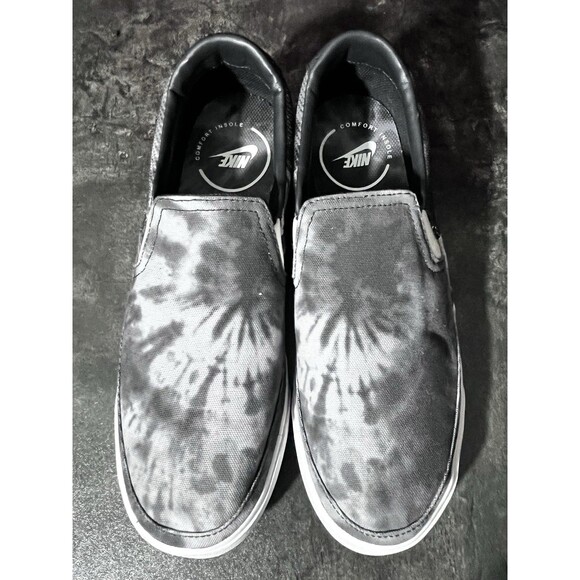 Nike Court Legacy Sz. 8.5 Men's Slip-On Shoes Gray Tie Dye Print Logo - Picture 2 of 9